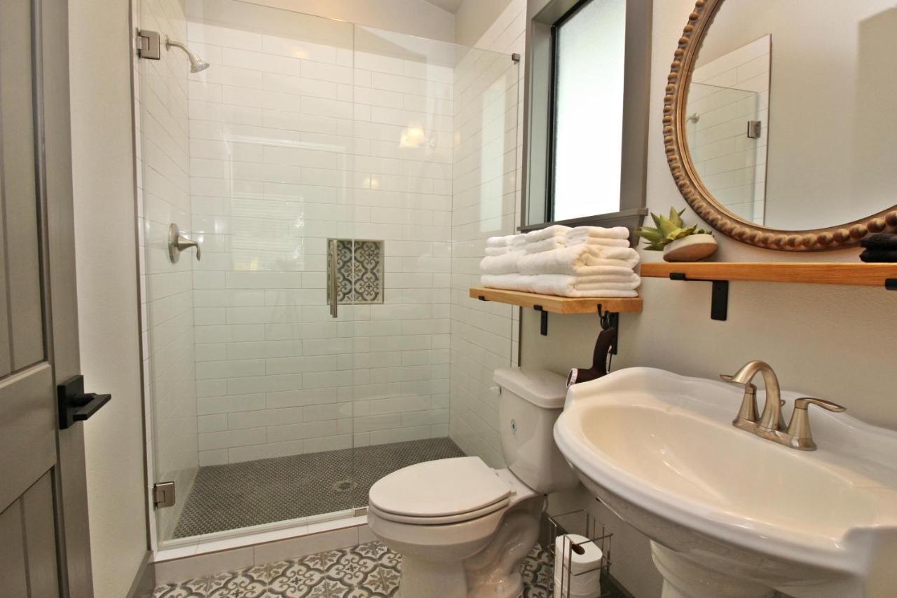 Green Acres Cottages - Wimberley Suite Esterno foto